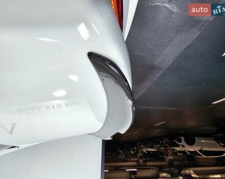 Белый БМВ M8 Gran Coupe, объемом двигателя 4.39 л и пробегом 31 тыс. км за 144999 $, фото 10 на Automoto.ua