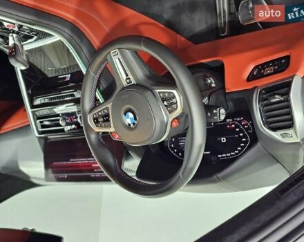Белый БМВ M8 Gran Coupe, объемом двигателя 4.39 л и пробегом 31 тыс. км за 144999 $, фото 27 на Automoto.ua