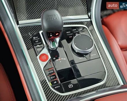 Белый БМВ M8 Gran Coupe, объемом двигателя 4.39 л и пробегом 31 тыс. км за 144999 $, фото 37 на Automoto.ua