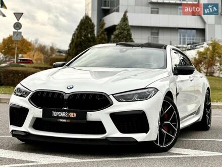 БМВ M8 Gran Coupe 2021 у Києві на Automoto.ua Білий БМВ M8 Gran Coupe, об'ємом двигуна 4.39 л та пробігом 44 тис. км за 103500 $, фото 1 на Automoto.ua