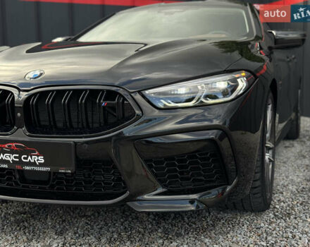 Черный БМВ M8 Gran Coupe, объемом двигателя 4.4 л и пробегом 130 тыс. км за 80999 $, фото 6 на Automoto.ua