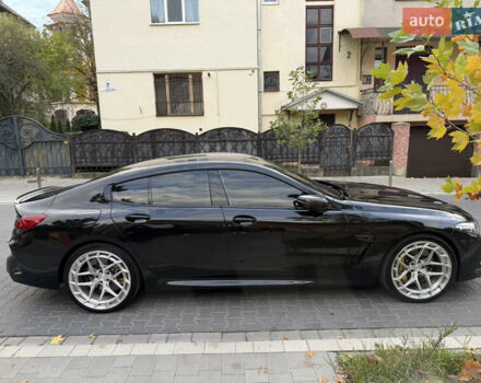 Черный БМВ M8 Gran Coupe, объемом двигателя 4.4 л и пробегом 80 тыс. км за 83000 $, фото 7 на Automoto.ua
