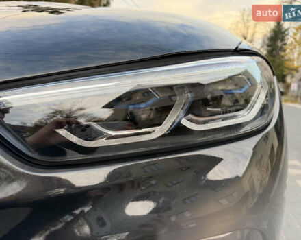 Черный БМВ M8 Gran Coupe, объемом двигателя 4.4 л и пробегом 80 тыс. км за 83000 $, фото 22 на Automoto.ua