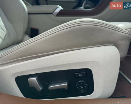 Черный БМВ M8 Gran Coupe, объемом двигателя 4.4 л и пробегом 130 тыс. км за 80999 $, фото 65 на Automoto.ua