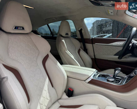 Черный БМВ M8 Gran Coupe, объемом двигателя 4.4 л и пробегом 130 тыс. км за 80999 $, фото 46 на Automoto.ua