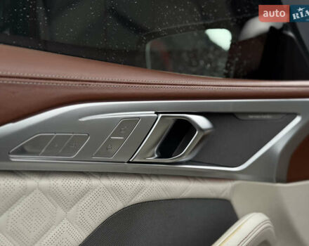 Черный БМВ M8 Gran Coupe, объемом двигателя 4.4 л и пробегом 130 тыс. км за 80999 $, фото 23 на Automoto.ua