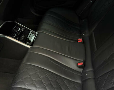 Черный БМВ M8 Gran Coupe, объемом двигателя 4.4 л и пробегом 80 тыс. км за 83000 $, фото 18 на Automoto.ua