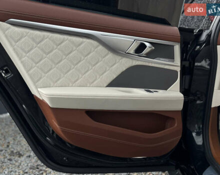 Черный БМВ M8 Gran Coupe, объемом двигателя 4.4 л и пробегом 130 тыс. км за 80999 $, фото 31 на Automoto.ua