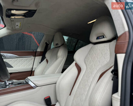 Черный БМВ M8 Gran Coupe, объемом двигателя 4.4 л и пробегом 130 тыс. км за 80999 $, фото 27 на Automoto.ua