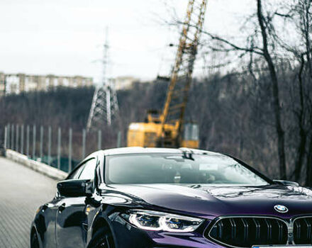 Фиолетовый БМВ M8 Gran Coupe, объемом двигателя 4.4 л и пробегом 26 тыс. км за 127000 $, фото 24 на Automoto.ua