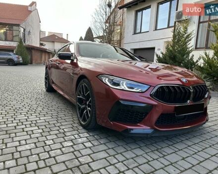 Красный БМВ M8 Gran Coupe, объемом двигателя 4.39 л и пробегом 42 тыс. км за 83500 $, фото 2 на Automoto.ua