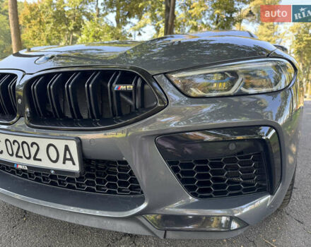 Серый БМВ M8 Gran Coupe, объемом двигателя 4.39 л и пробегом 52 тыс. км за 90000 $, фото 7 на Automoto.ua