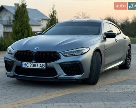 Серый БМВ M8 Gran Coupe, объемом двигателя 4.4 л и пробегом 41 тыс. км за 95000 $, фото 2 на Automoto.ua