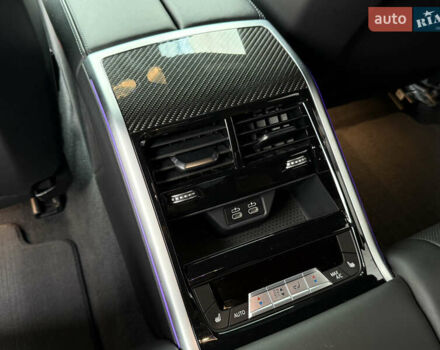 Серый БМВ M8 Gran Coupe, объемом двигателя 4.4 л и пробегом 68 тыс. км за 86000 $, фото 22 на Automoto.ua