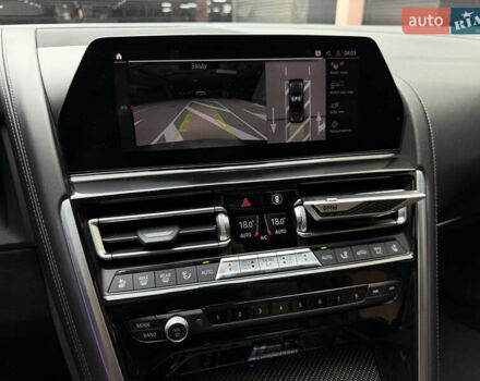 Серый БМВ M8 Gran Coupe, объемом двигателя 4.4 л и пробегом 68 тыс. км за 86000 $, фото 18 на Automoto.ua