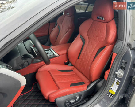 Сірий БМВ M8 Gran Coupe, об'ємом двигуна 4.39 л та пробігом 53 тис. км за 85000 $, фото 26 на Automoto.ua