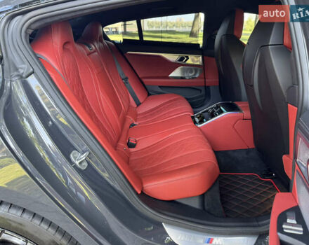 Серый БМВ M8 Gran Coupe, объемом двигателя 4.39 л и пробегом 52 тыс. км за 90000 $, фото 50 на Automoto.ua