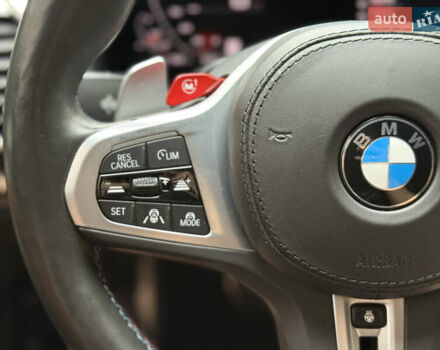 Серый БМВ M8 Gran Coupe, объемом двигателя 4.4 л и пробегом 68 тыс. км за 86000 $, фото 14 на Automoto.ua