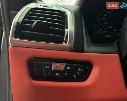 Сірий БМВ M8 Gran Coupe, об'ємом двигуна 4.39 л та пробігом 53 тис. км за 85000 $, фото 33 на Automoto.ua