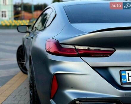 Серый БМВ M8 Gran Coupe, объемом двигателя 4.4 л и пробегом 41 тыс. км за 95000 $, фото 6 на Automoto.ua