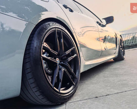 Серый БМВ M8 Gran Coupe, объемом двигателя 4.4 л и пробегом 52 тыс. км за 115000 $, фото 7 на Automoto.ua