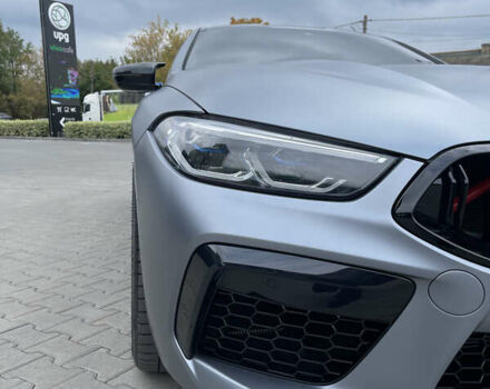 Серый БМВ M8 Gran Coupe, объемом двигателя 4.39 л и пробегом 76 тыс. км за 99500 $, фото 6 на Automoto.ua
