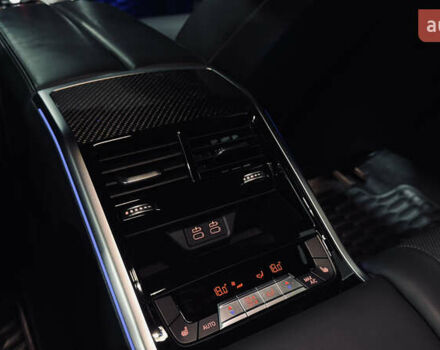 Серый БМВ M8 Gran Coupe, объемом двигателя 4.4 л и пробегом 52 тыс. км за 115000 $, фото 18 на Automoto.ua