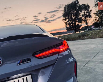 Серый БМВ M8 Gran Coupe, объемом двигателя 4.4 л и пробегом 52 тыс. км за 115000 $, фото 3 на Automoto.ua
