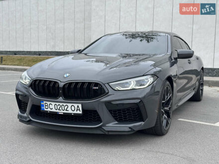 БМВ M8 Gran Coupe 2020 в Киеве на Automoto.ua Серый БМВ M8 Gran Coupe, объемом двигателя 4.39 л и пробегом 47 тыс. км за 98000 $, фото 1 на Automoto.ua