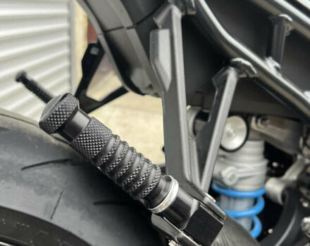 Черный БМВ M 1000R, объемом двигателя 0 л и пробегом 12 тыс. км за 28500 $, фото 30 на Automoto.ua