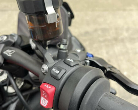 Черный БМВ M 1000R, объемом двигателя 0 л и пробегом 12 тыс. км за 28500 $, фото 33 на Automoto.ua