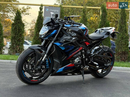 БМВ M 1000R 2024 у Одесі на Automoto.ua Чорний БМВ M 1000R, об'ємом двигуна 1 л та пробігом 9 тис. км за 26999 $, фото 1 на Automoto.ua
