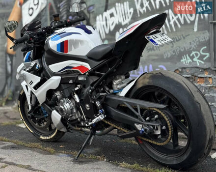 БМВ M 1000R, объемом двигателя 0 л и пробегом 16 тыс. км за 25000 $, фото 2 на Automoto.ua