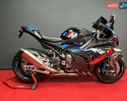 БМВ M 1000RR, об'ємом двигуна 1 л та пробігом 3 тис. км за 40500 $, фото 2 на Automoto.ua