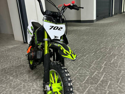 БМВ M 1000RR 2025 в Ужгороде на Automoto.ua БМВ M 1000RR, объемом двигателя 0.49 л и пробегом 1 тыс. км за 300 $, фото 1 на Automoto.ua