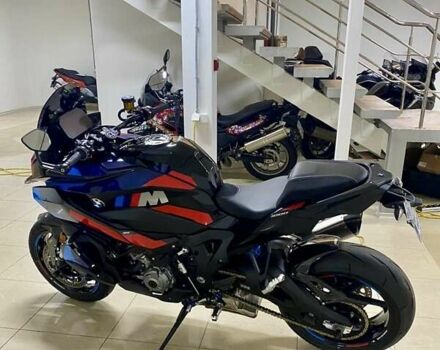 Черный БМВ M 1000XR, объемом двигателя 1 л и пробегом 1 тыс. км за 37222 $, фото 3 на Automoto.ua