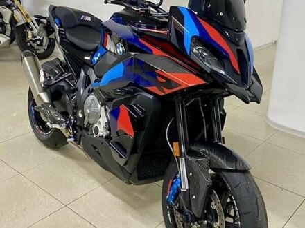 Черный БМВ M 1000XR, объемом двигателя 1 л и пробегом 1 тыс. км за 37222 $, фото 1 на Automoto.ua