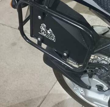 Чорний БМВ R 1150GS, об'ємом двигуна 1.1 л та пробігом 52 тис. км за 6800 $, фото 18 на Automoto.ua