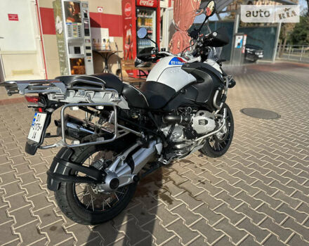 Білий БМВ R 1200GS, об'ємом двигуна 1.2 л та пробігом 54 тис. км за 9500 $, фото 14 на Automoto.ua