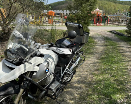 Белый БМВ R 1200GS, объемом двигателя 1.2 л и пробегом 55 тыс. км за 8400 $, фото 2 на Automoto.ua