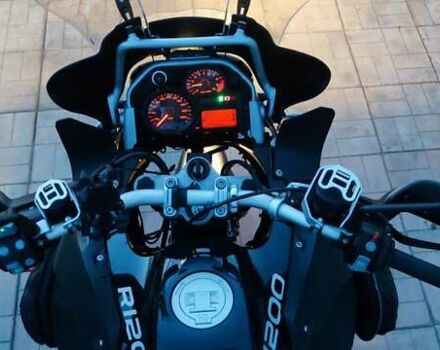 Черный БМВ R 1200GS, объемом двигателя 1.17 л и пробегом 87 тыс. км за 9100 $, фото 5 на Automoto.ua