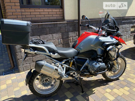 Красный БМВ R 1200GS, объемом двигателя 1.2 л и пробегом 9 тыс. км за 15500 $, фото 1 на Automoto.ua