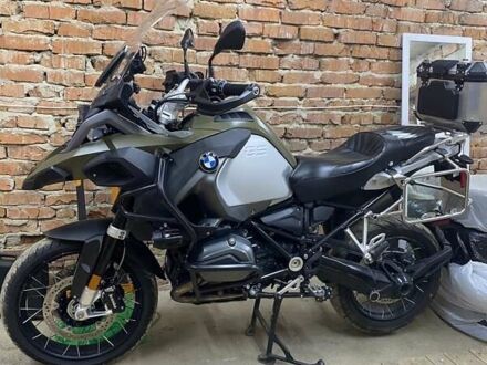 БМВ R 1200GS 2015 в Тернополе на Automoto.ua БМВ R 1200GS, объемом двигателя 0 л и пробегом 39 тыс. км за 15000 $, фото 1 на Automoto.ua