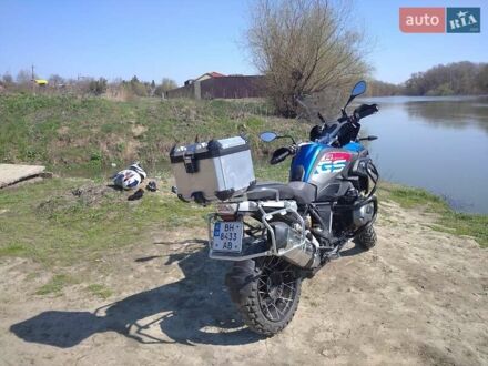 БМВ R 1200GS 2017 у Одесі на Automoto.ua Сірий БМВ R 1200GS, об'ємом двигуна 1.2 л та пробігом 52 тис. км за 15000 $, фото 1 на Automoto.ua
