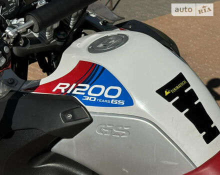Білий БМВ R 1200GSA, об'ємом двигуна 0 л та пробігом 165 тис. км за 9650 $, фото 8 на Automoto.ua