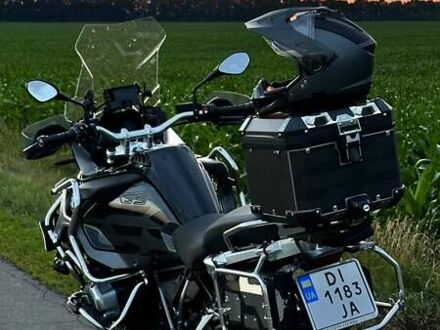 БМВ R 1200GSA 2018 в Прилуках на Automoto.ua Черный БМВ R 1200GSA, объемом двигателя 0 л и пробегом 24 тыс. км за 18000 $, фото 1 на Automoto.ua