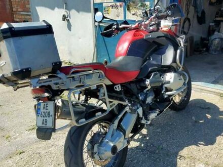Красный БМВ R 1200GSA, объемом двигателя 0 л и пробегом 90 тыс. км за 7600 $, фото 1 на Automoto.ua