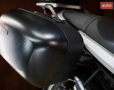 БМВ R 1200R, объемом двигателя 1.2 л и пробегом 34 тыс. км за 9500 $, фото 14 на Automoto.ua