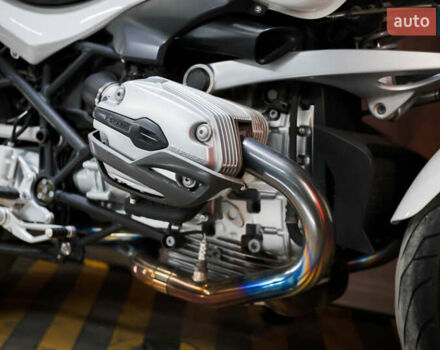 БМВ R 1200R 2009 в Днепре (Днепропетровске) на Automoto.ua БМВ R 1200R, объемом двигателя 1.2 л и пробегом 34 тыс. км за 9500 $, фото 10 на Automoto.ua