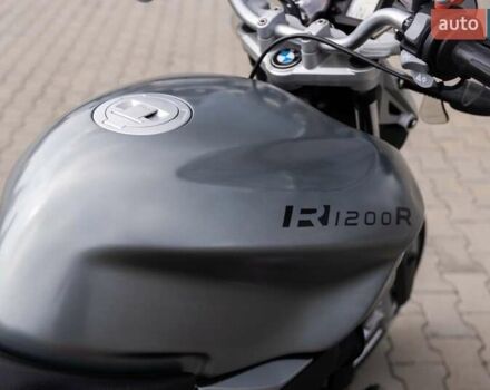 Сірий БМВ R 1200R, об'ємом двигуна 1.2 л та пробігом 92 тис. км за 6700 $, фото 10 на Automoto.ua